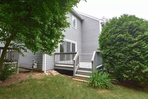 Exterior - 31 Blithewood Ave #106, Worcester, MA 01604 photo 4 of 5