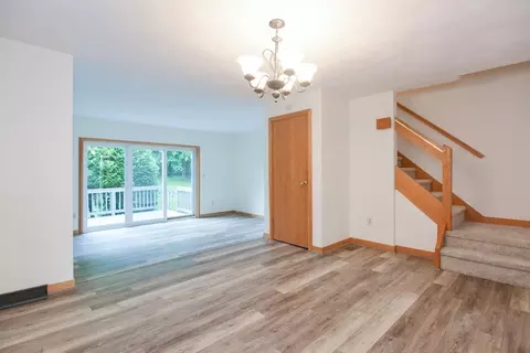 Living - 31 Blithewood Ave #106, Worcester, MA 01604 photo 1 of 6
