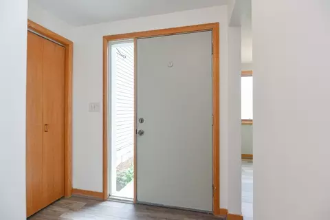 Entry Way - 31 Blithewood Ave #106, Worcester, MA 01604 photo 1 of 2