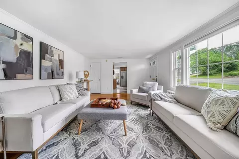 209 Brookside Rd, Needham, MA 02492 photo 5