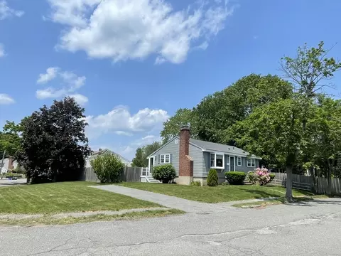 34 Millbrook Rd, Beverly, MA 01915
