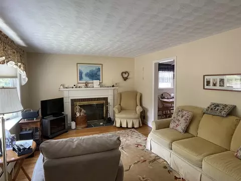 34 Millbrook Rd, Beverly, MA 01915 photo 6