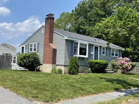 34 Millbrook Rd, Beverly, MA 01915 photo 2