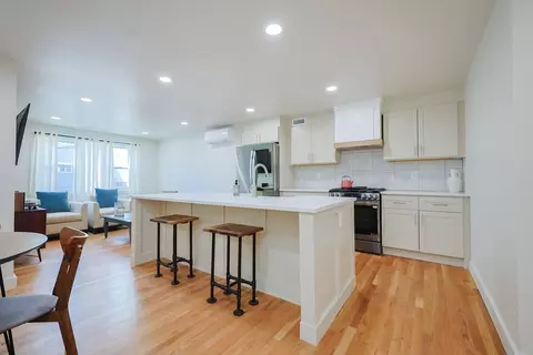 307 Eagle St, Boston, MA 02128