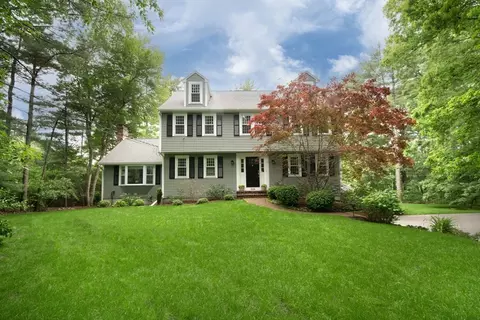 608 Chandler St, Duxbury, MA 02332