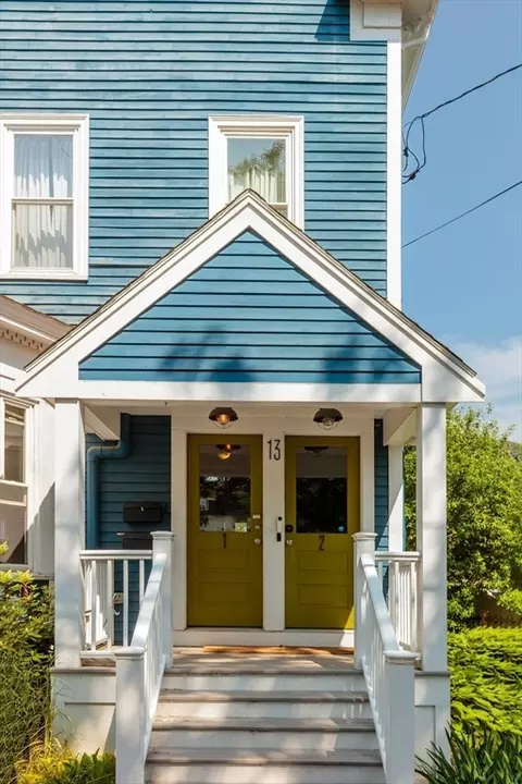13 Sargent Ave #1, Somerville, MA 02145