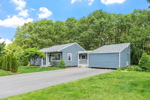 45 Biscayne St, Leominster, MA 01453
