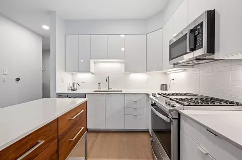 7 Lisbon St #201, Boston, MA 02128