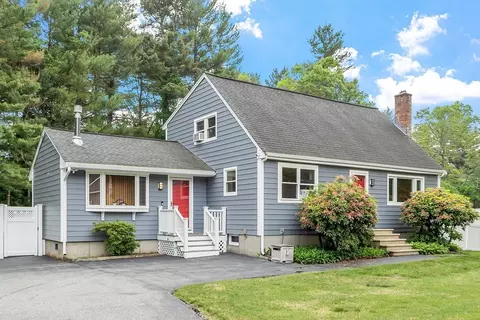 81 Baldwin Rd, Billerica, MA 01821