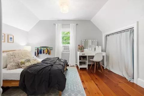 Bedroom - 6 Popes Ln, Hingham, MA 02043 photo 3 of 4
