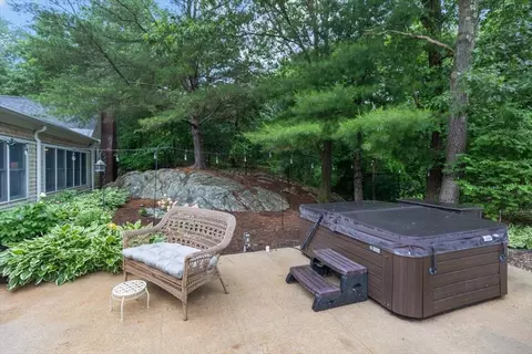 Exterior - 6 Popes Ln, Hingham, MA 02043 photo 9 of 9