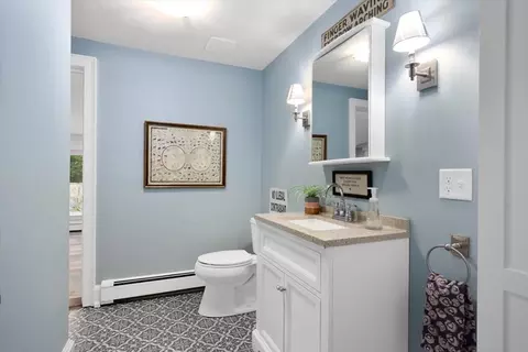 Bath - 6 Popes Ln, Hingham, MA 02043 photo 1 of 5