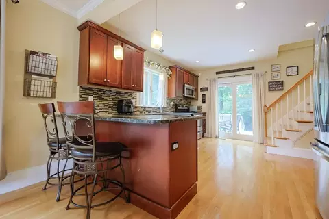 7 Mason St, Walpole, MA 02081 photo 17