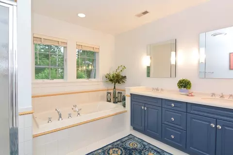 828 South St, Needham, MA 02492 photo 31
