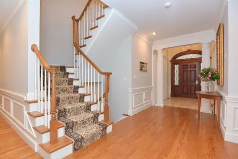 828 South St, Needham, MA 02492 photo 4