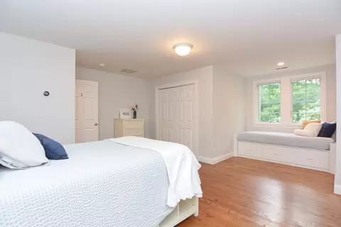 828 South St, Needham, MA 02492 photo 27