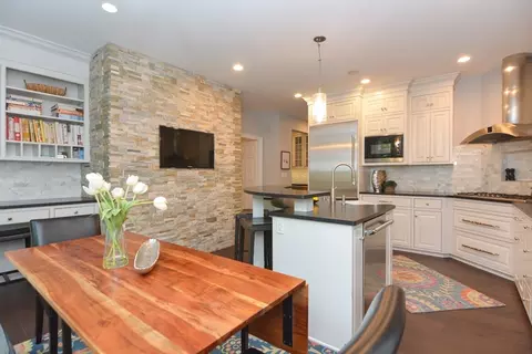 828 South St, Needham, MA 02492 photo 8