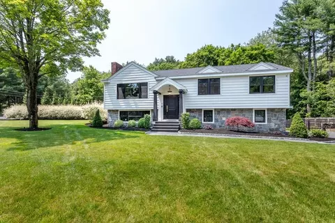 2 Overlook Rd, Canton, MA 02021