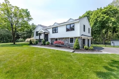 2 Overlook Rd, Canton, MA 02021 photo 2