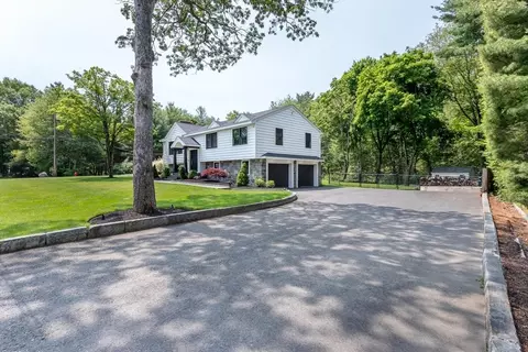 2 Overlook Rd, Canton, MA 02021 photo 3