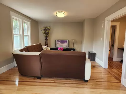 9 Varney St, Worcester, MA 01605 photo 5