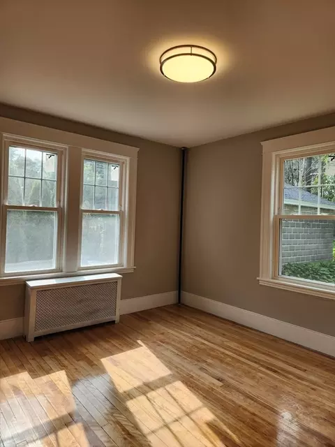 9 Varney St, Worcester, MA 01605 photo 24