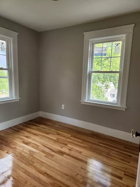 9 Varney St, Worcester, MA 01605 photo 25