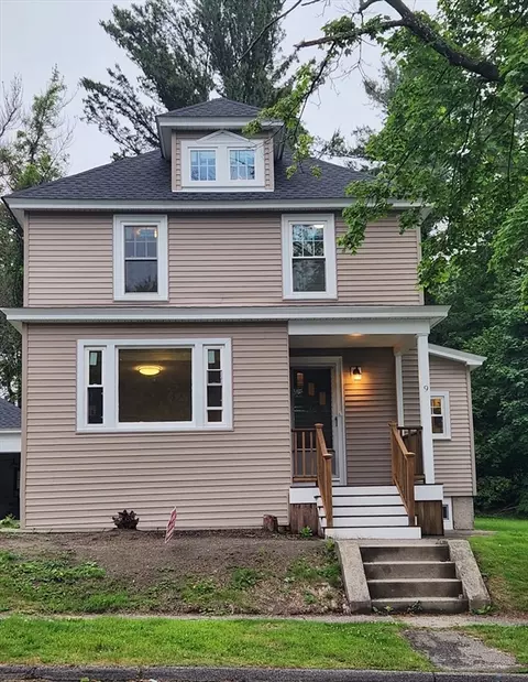 9 Varney St, Worcester, MA 01605 photo 2
