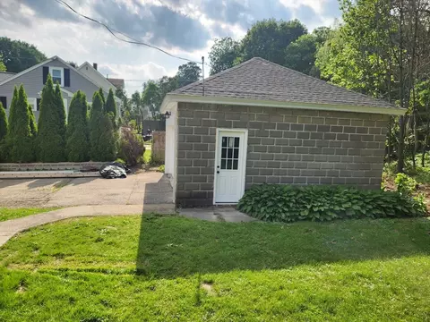 9 Varney St, Worcester, MA 01605 photo 34