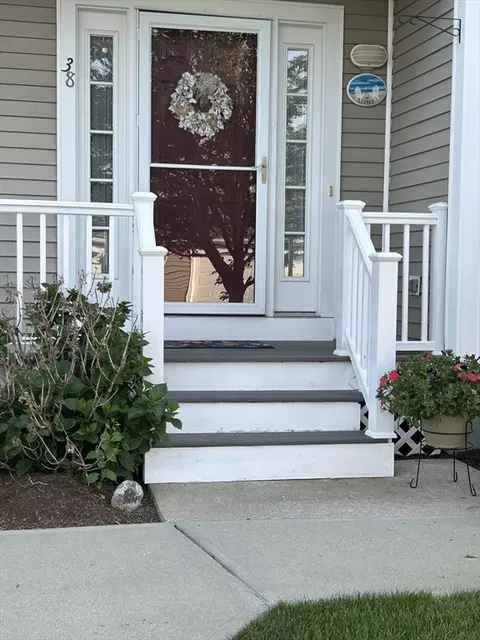 38 Bay Pointe Drive Ext #38, Buzzards Bay, MA 02532