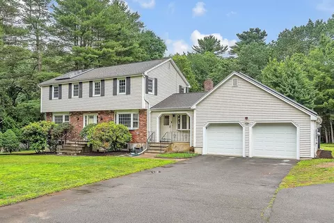 50 Endicott St, Westwood, MA 02090