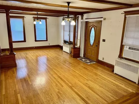 Living - 362 Page Blvd, Springfield, MA 01104 photo 2 of 2