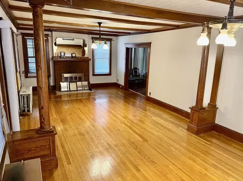 Living - 362 Page Blvd, Springfield, MA 01104 photo 1 of 2
