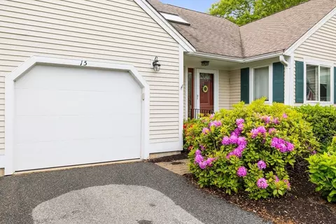 15 Pebble Bch #2005-103, Mashpee, MA 02649