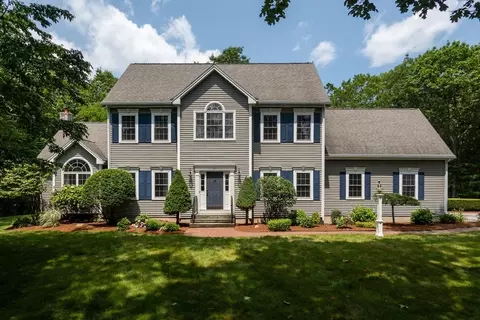 67 Old Farm Rd, Douglas, MA 01516