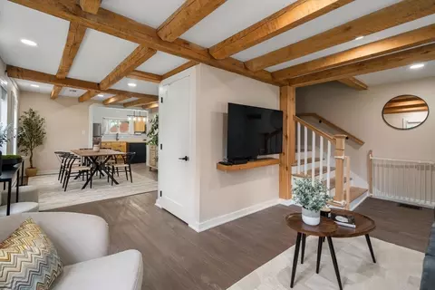 7 Summit Ave, Sharon, MA 02067 photo 4