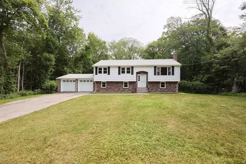 286 Mountain St, Sharon, MA 02067