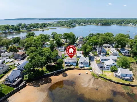 View/Area - 62 Pinehurst Dr, Wareham, MA 02571 photo 2 of 13