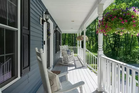 77 Adams Ave, Methuen, MA 01844