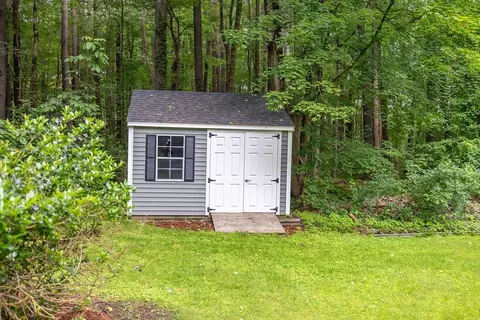 295 Forest St, Dunstable, MA 01827 photo 5