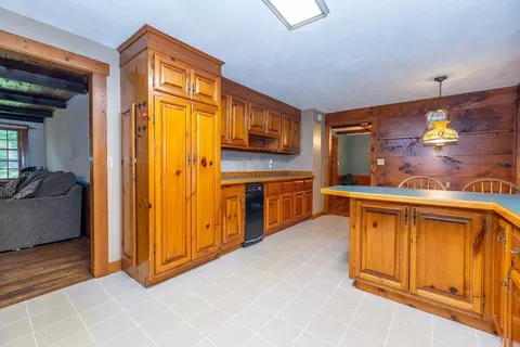 295 Forest St, Dunstable, MA 01827 photo 9