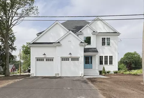 114 Arnold St, Attleboro, MA 02703