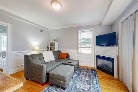 120 D St #3, Boston, MA 02127