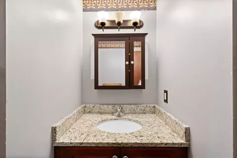 29 Lyman Ave #3, Easthampton, MA 01027 photo 24
