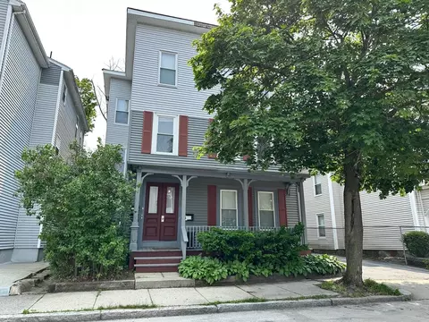 34 Wachusett St, Worcester, MA 01609 photo 2