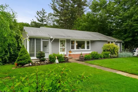 80 Ennis Rd, Oxford, MA 01537