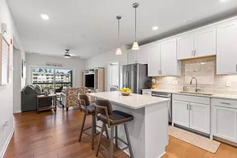 230 Martins Lndg #310, North Reading, MA 01864