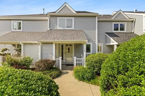 126 Westcliff Dr #126, Plymouth, MA 02360