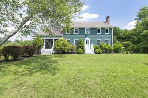 2 Harding Rd, Medway, MA 02053