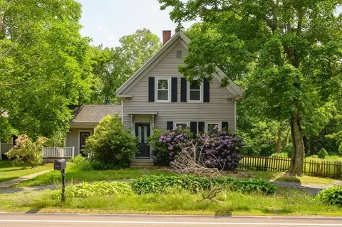 661 Main St, Hanson, MA 02341